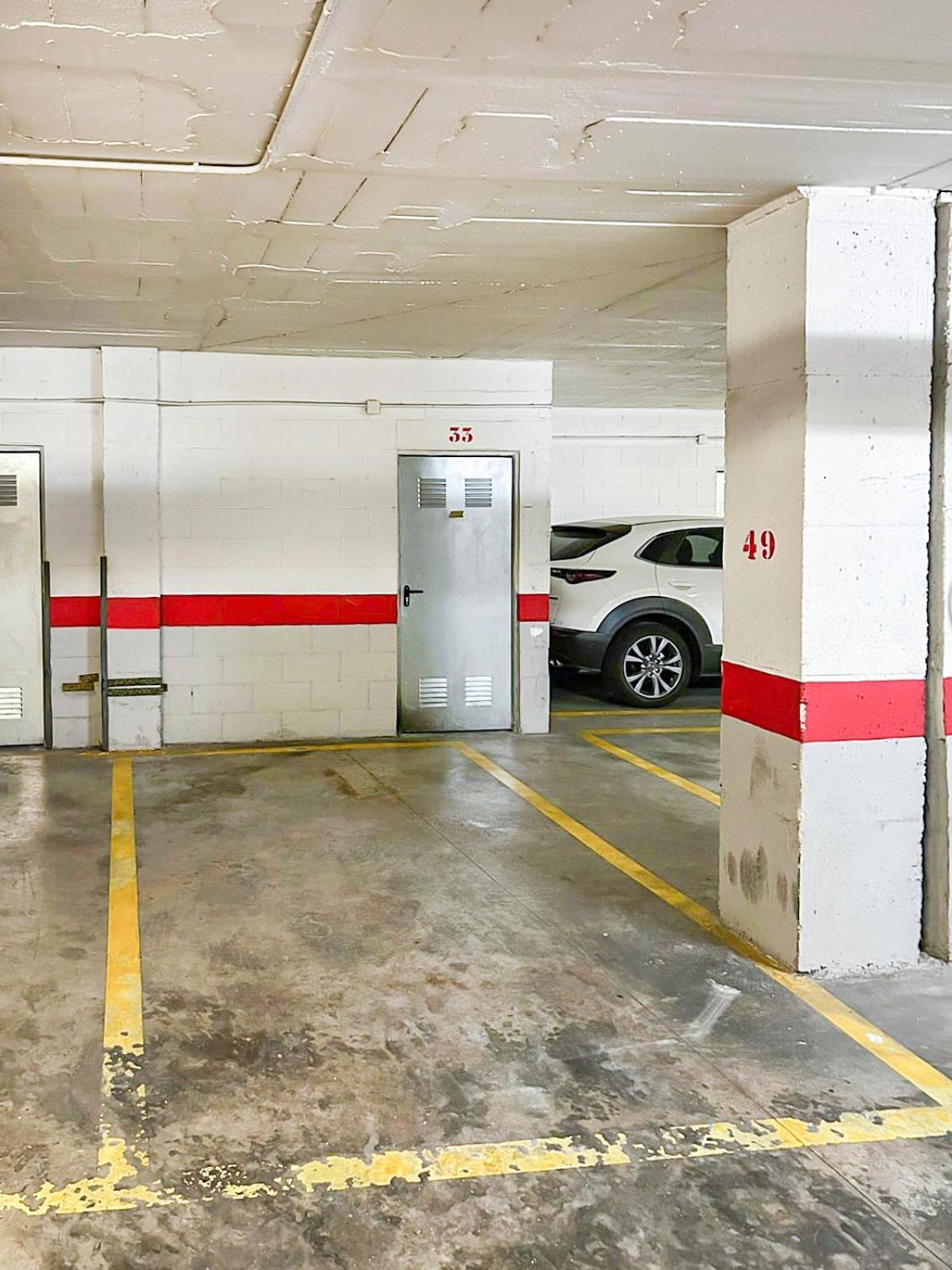 Estudio Del Carmen & Parking Málaga Buitenkant foto